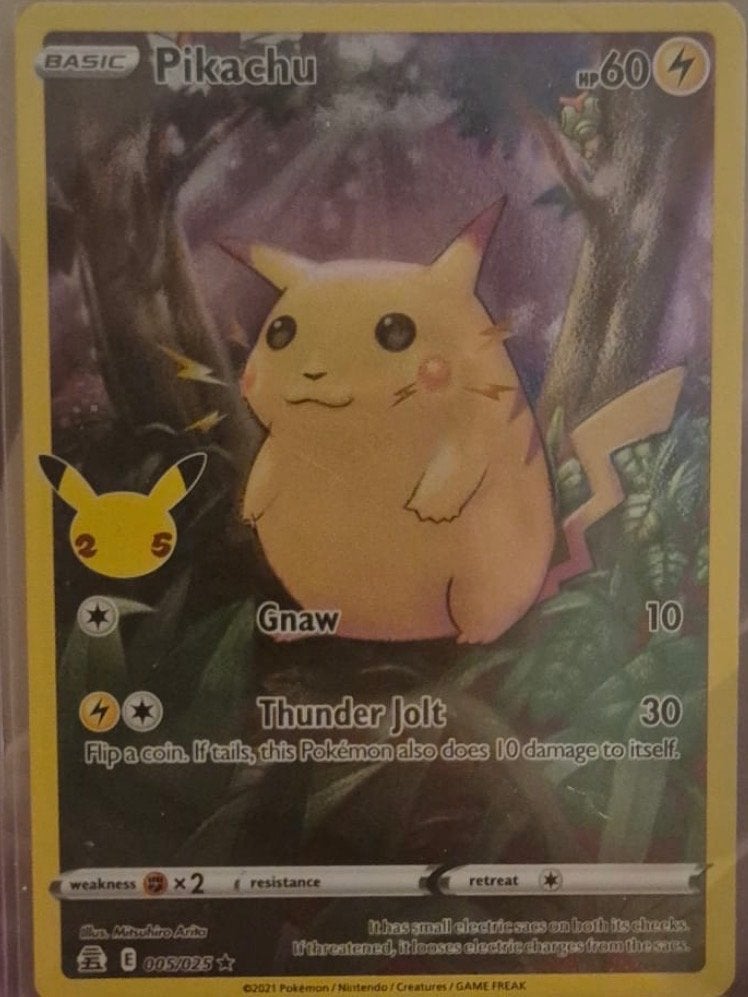 Pikachu Celebrations 005/025 Pokémon Kaart, Ophalen of Verzenden, Zo goed als nieuw, Losse kaart