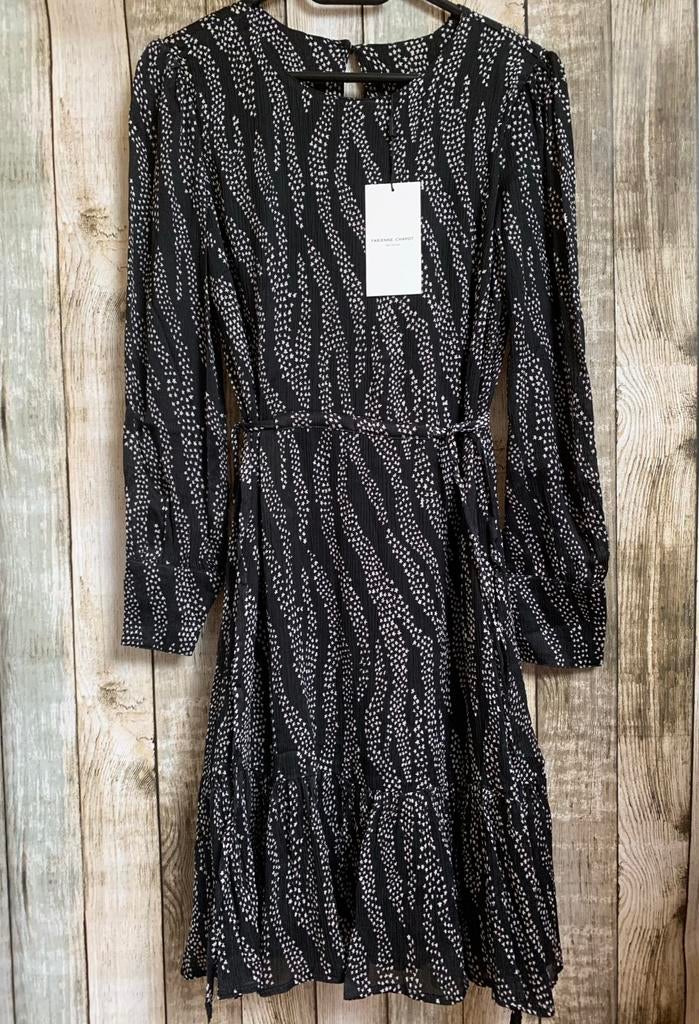 Nieuwe gave zwart/witte jurk van Fabienne Chapot (Maat 34), Verzenden, Zwart, Nieuw, Knielengte