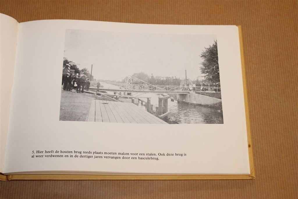 Oosterwolde in Oude Ansichten — Deel 1, Boeken, Ophalen of Verzenden, Gelezen