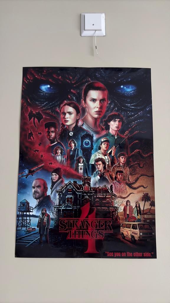 Stranger Things 4 Poster - Origineel Filmposter, Ophalen, Rechthoekig Staand, Zo goed als nieuw, A1 t/m A3