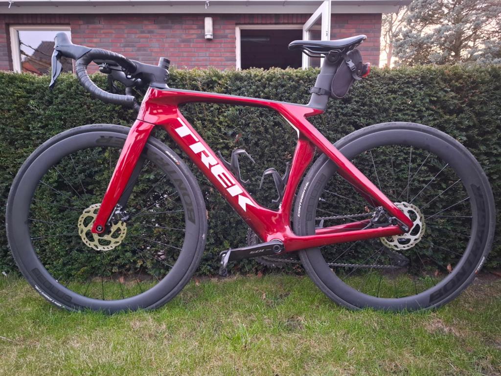 Trek Madone 54 SL 6 Disc racefiets - Zo goed als nieuw, Overige merken, 28 inch, Carbon, Heren