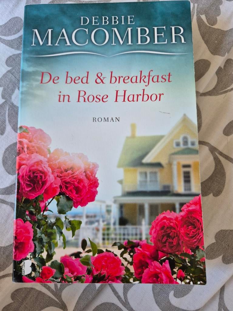 Debbie Macomber - De bed & breakfast in Rose Harbor, Boeken, Ophalen of Verzenden, Zo goed als nieuw, Debbie Macomber