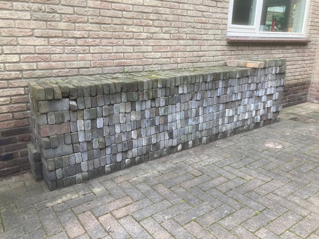 Ruim 10 m2 straatklinkers waalformaat, Tuin en Terras, Ophalen, Overige materialen, Gebruikt, Klinkers