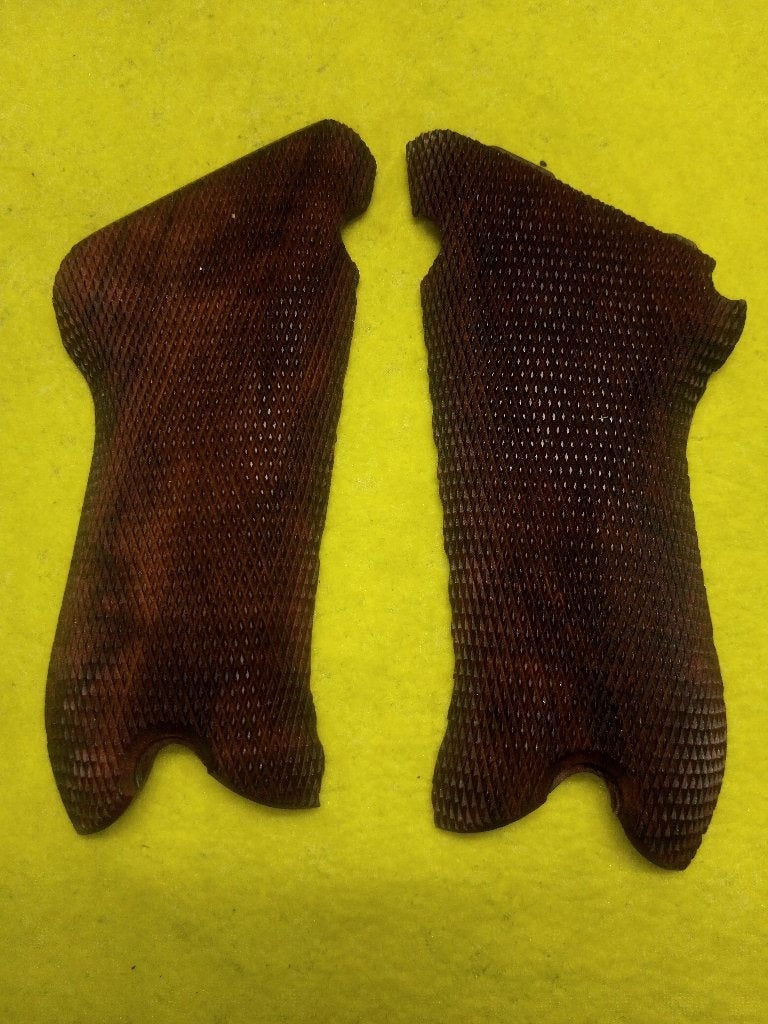 TOT 02-07 te koop Luger P08 houten greepjes reproductie, Verzamelen, Ophalen of Verzenden, Overige soorten, Duitsland, Overige typen