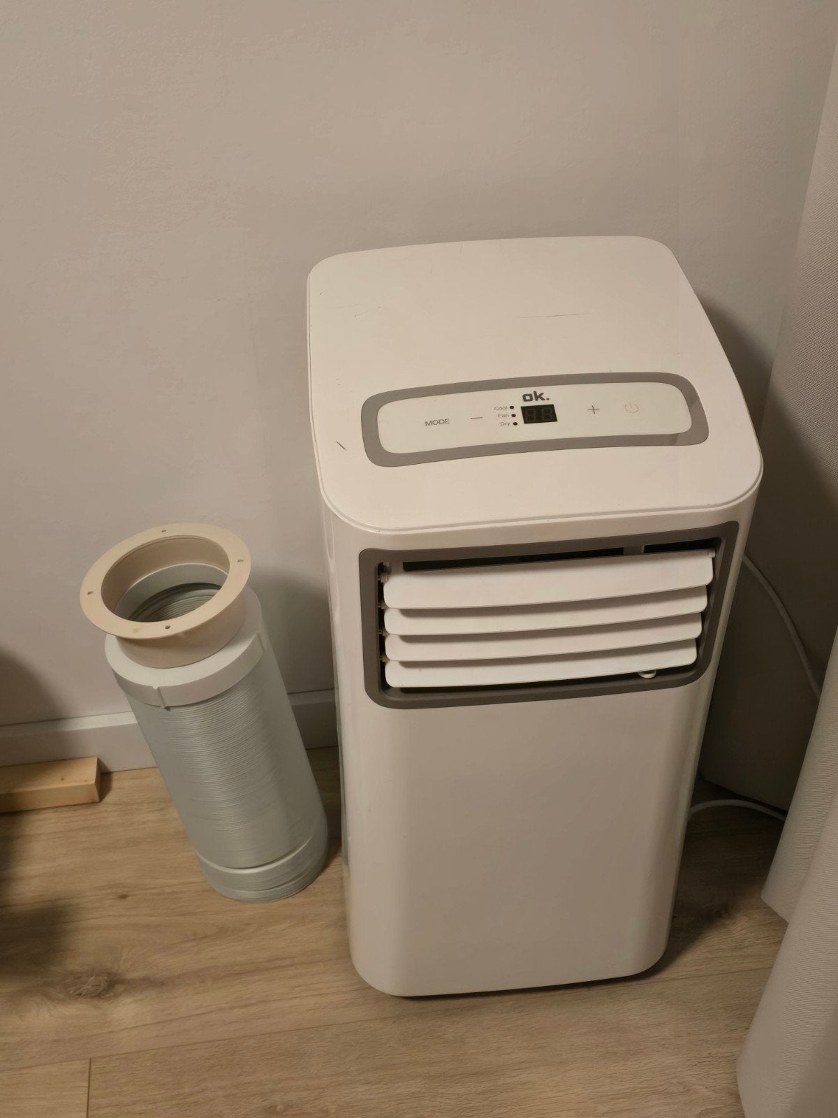Mobiele airco, Witgoed en Apparatuur, Airco's, Ophalen, Gebruikt, Minder dan 60 m³, 3 snelheden of meer