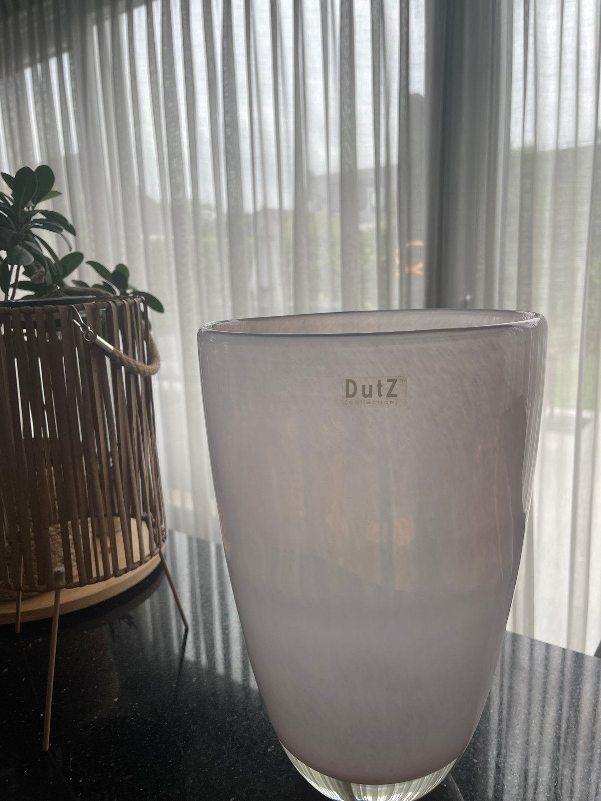 Grote DutZ vaas, Huis en Inrichting, Woonaccessoires | Vazen, Ophalen, Zo goed als nieuw, Roze, Glas