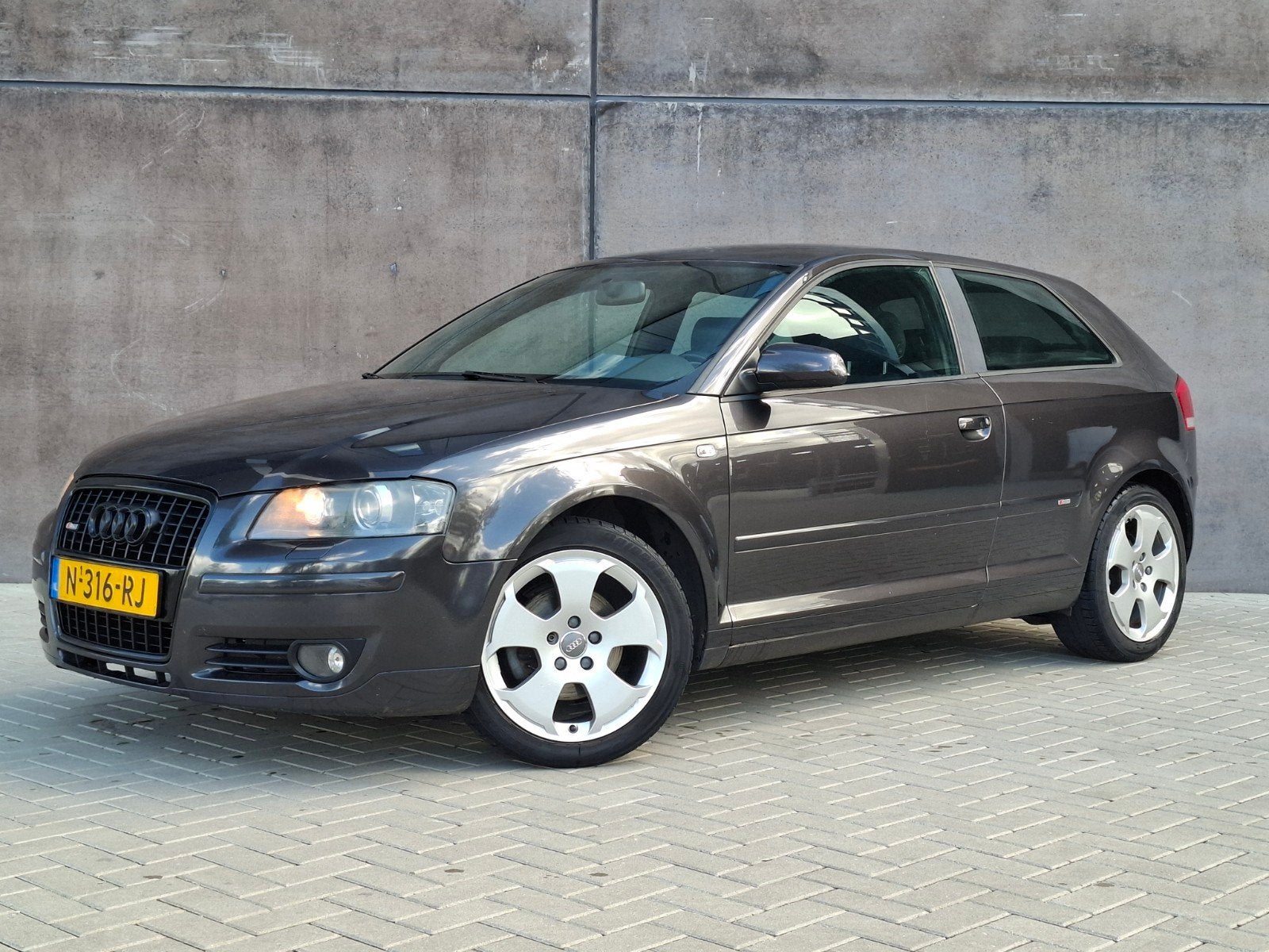 Audi A3 1.8 TFSI S-Line | 160 PK | 199.534 KM | CarPlay | Ca, Auto's, Audi, Voorwielaandrijving, 1280 kg, Zwart, 4 cilinders