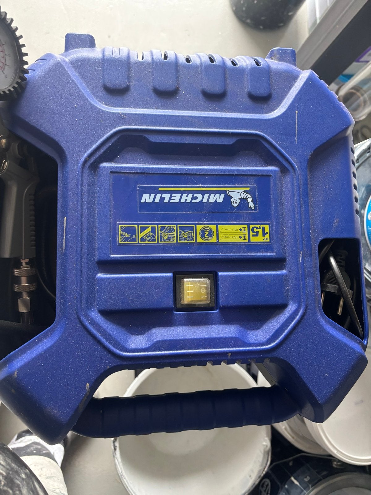 Michelin 1.5 PK Compressor - Compact en Mobiel, Ophalen, Gebruikt, 10 bar of meer, Minder dan 200 liter/min