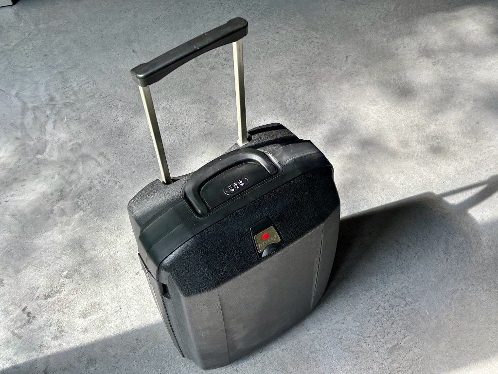 Delsey Koffer - Handbagage - Zwart - Hard kunststof, Wieltjes, Gebruikt, Hard kunststof, Minder dan 50 cm