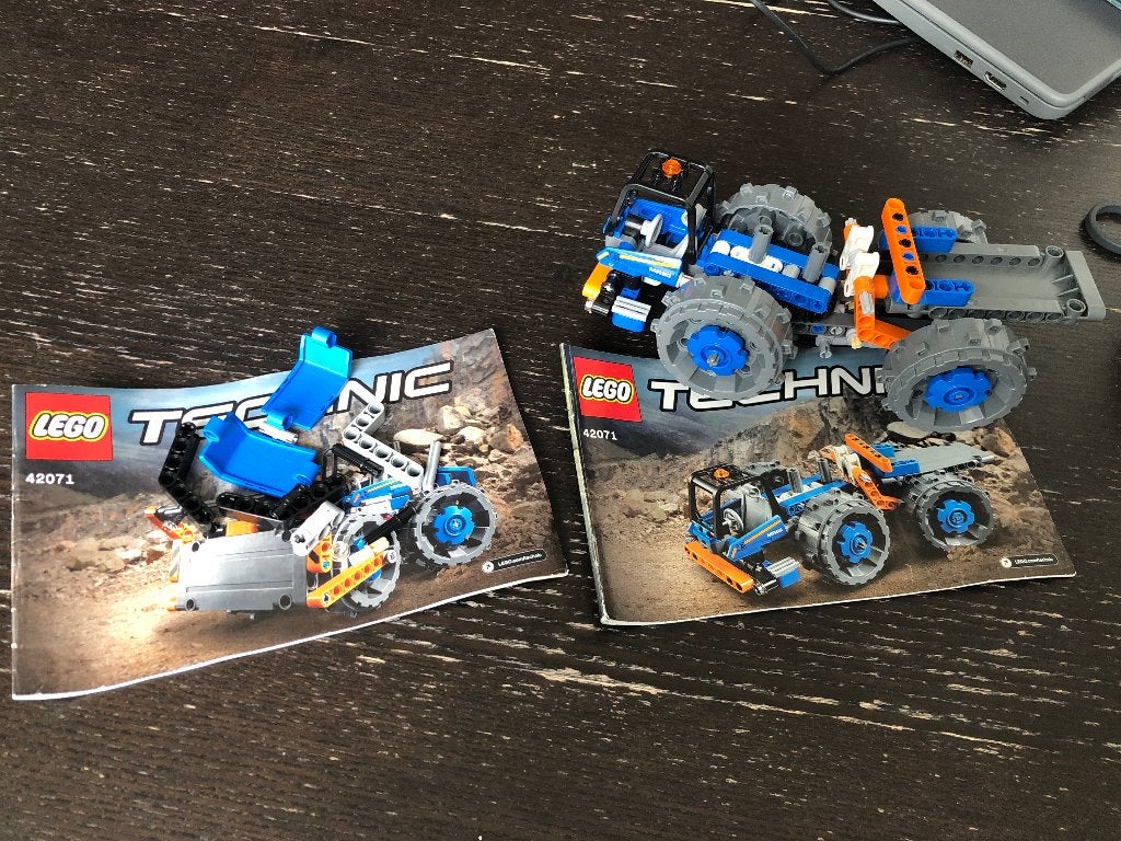 Lego technic 42071, Ophalen of Verzenden, Zo goed als nieuw