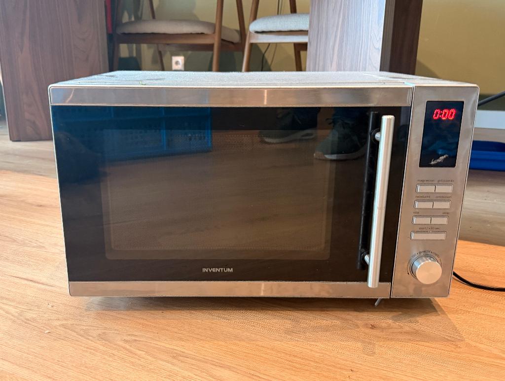 Inventum MN305C Combimagnetron - 30L, Witgoed en Apparatuur, Magnetrons, Gebruikt, Hete lucht, Ophalen of Verzenden, Draaiplateau