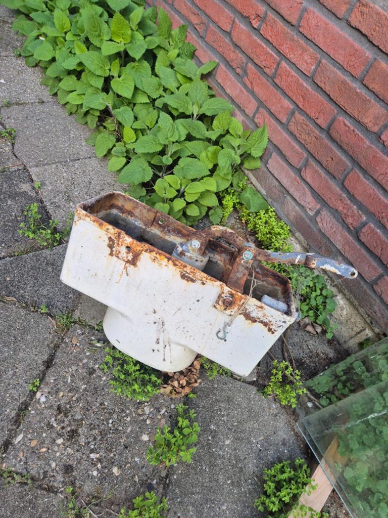 Oude, werkende stortbak - perfect voor restauratie, Ophalen, Toilet