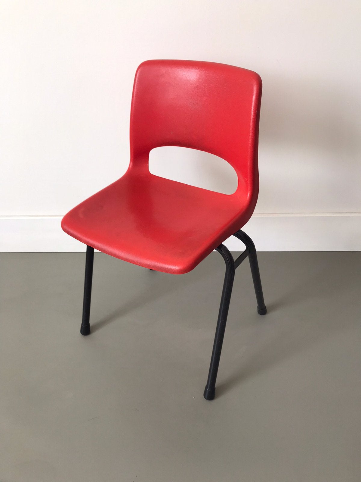 Retro kinderstoeltje / rood / Marko, Ophalen of Verzenden