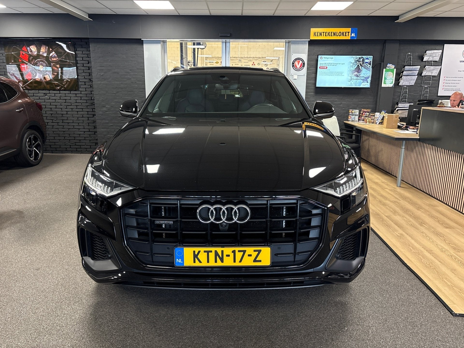 Audi Q8 60 TFSI e quattro Pro Line S Competition/s-line/leer, Automaat, Dealer onderhouden, 14 kWh, Gebruikt