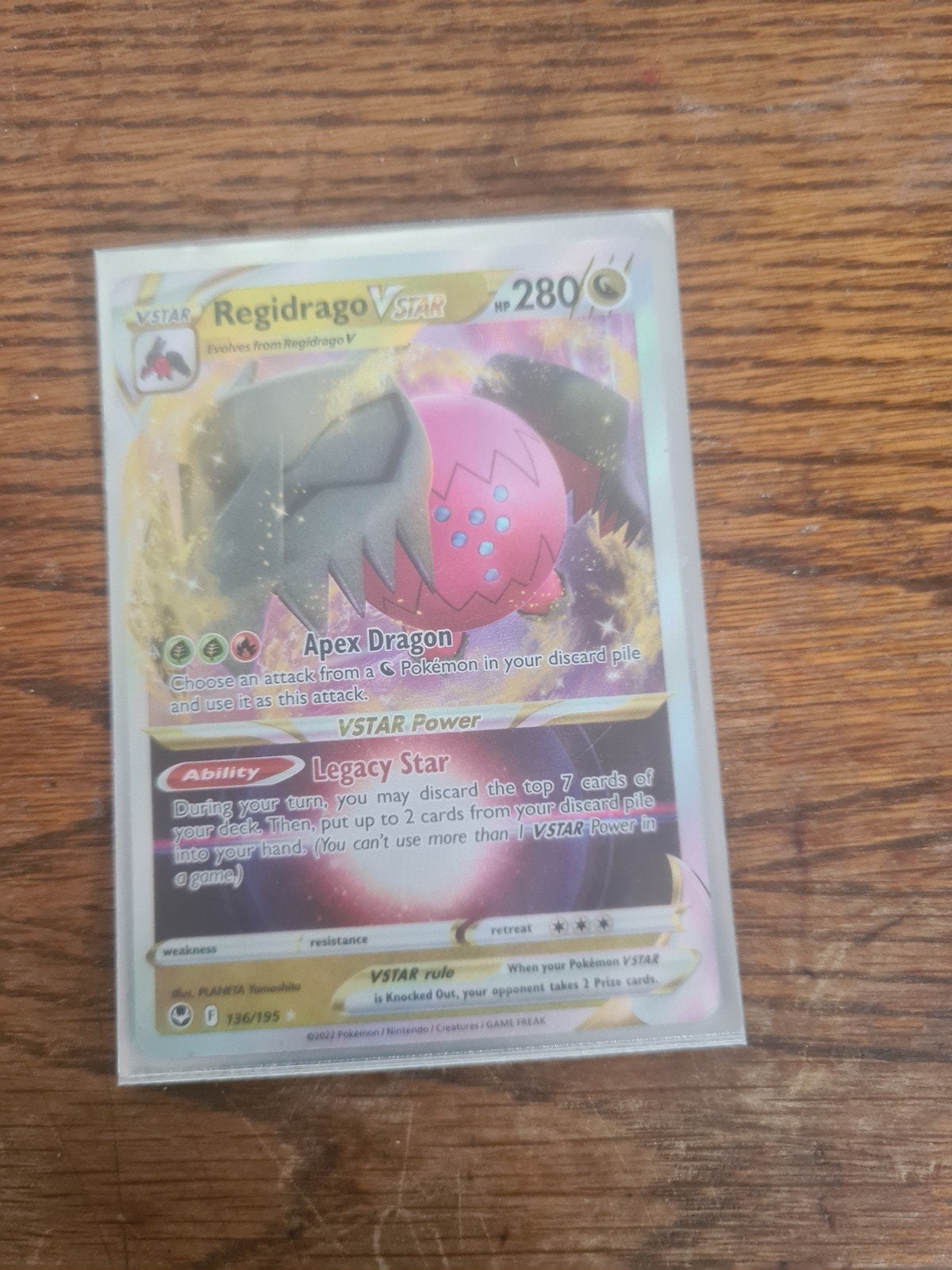 Regidrago VSTAR Pokémon Kaart (Foil), Ophalen of Verzenden, Zo goed als nieuw, Losse kaart, Foil