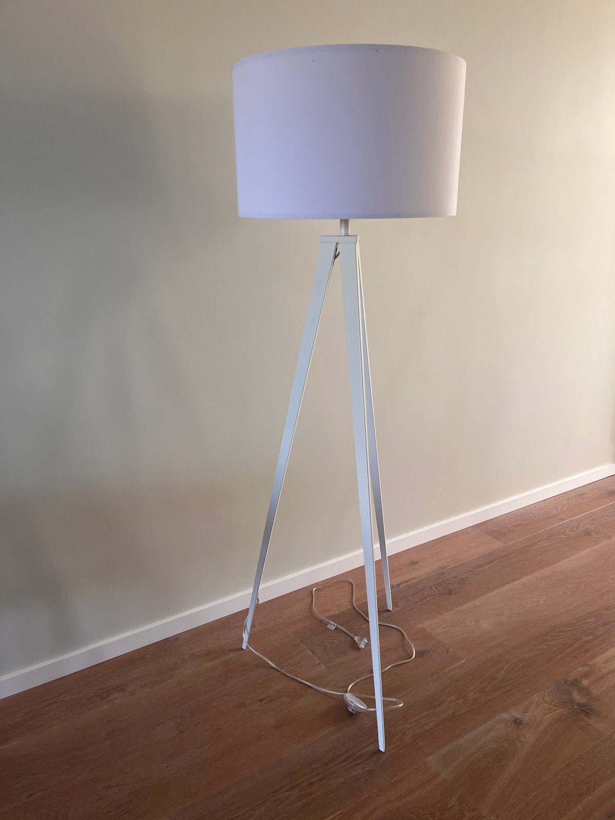 Zuiver staande lamp wit, Ophalen, Gebruikt, E27 (groot), Metaal