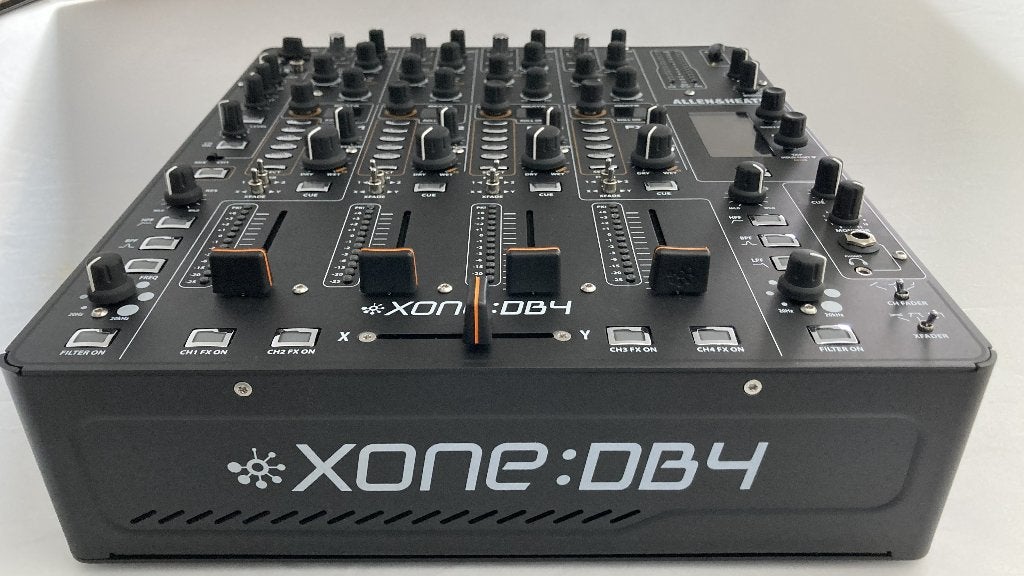 Allen & Heath DB4