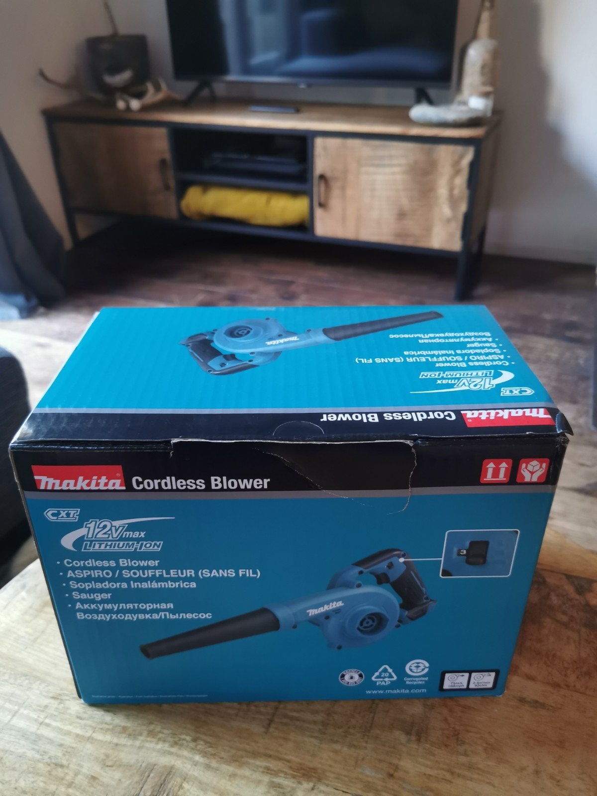makita bladblazer nieuw in doos, Ophalen of Verzenden, Nieuw, Minder dan 600 watt, Vlakschuurmachine