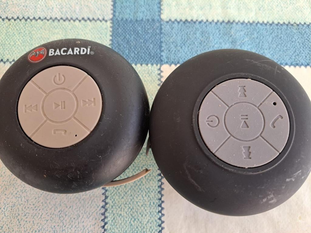 Bacardi en andere oplaadbare draadloze luidsprekers, Audio, Tv en Foto, Luidsprekers, Ophalen of Verzenden, Zo goed als nieuw