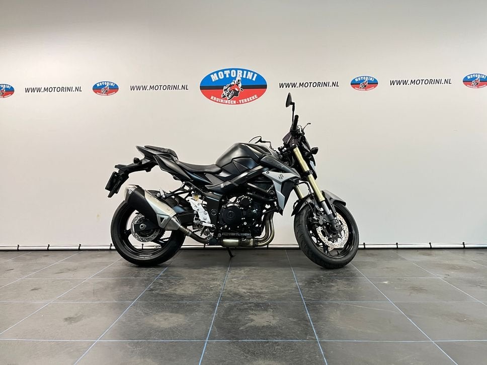 SUZUKI GSR 750 A (bj 2015) 27,253 km, Motoren, Motoren | Suzuki, SUZUKI, 4 cilinders, Motorrijbewijs A, Bedrijf