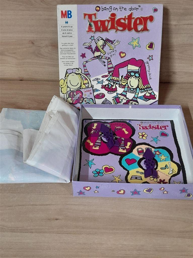 Twister - bang on the door - s5328, Hobby en Vrije tijd, Gezelschapsspellen | Bordspellen, Verzenden, Zo goed als nieuw