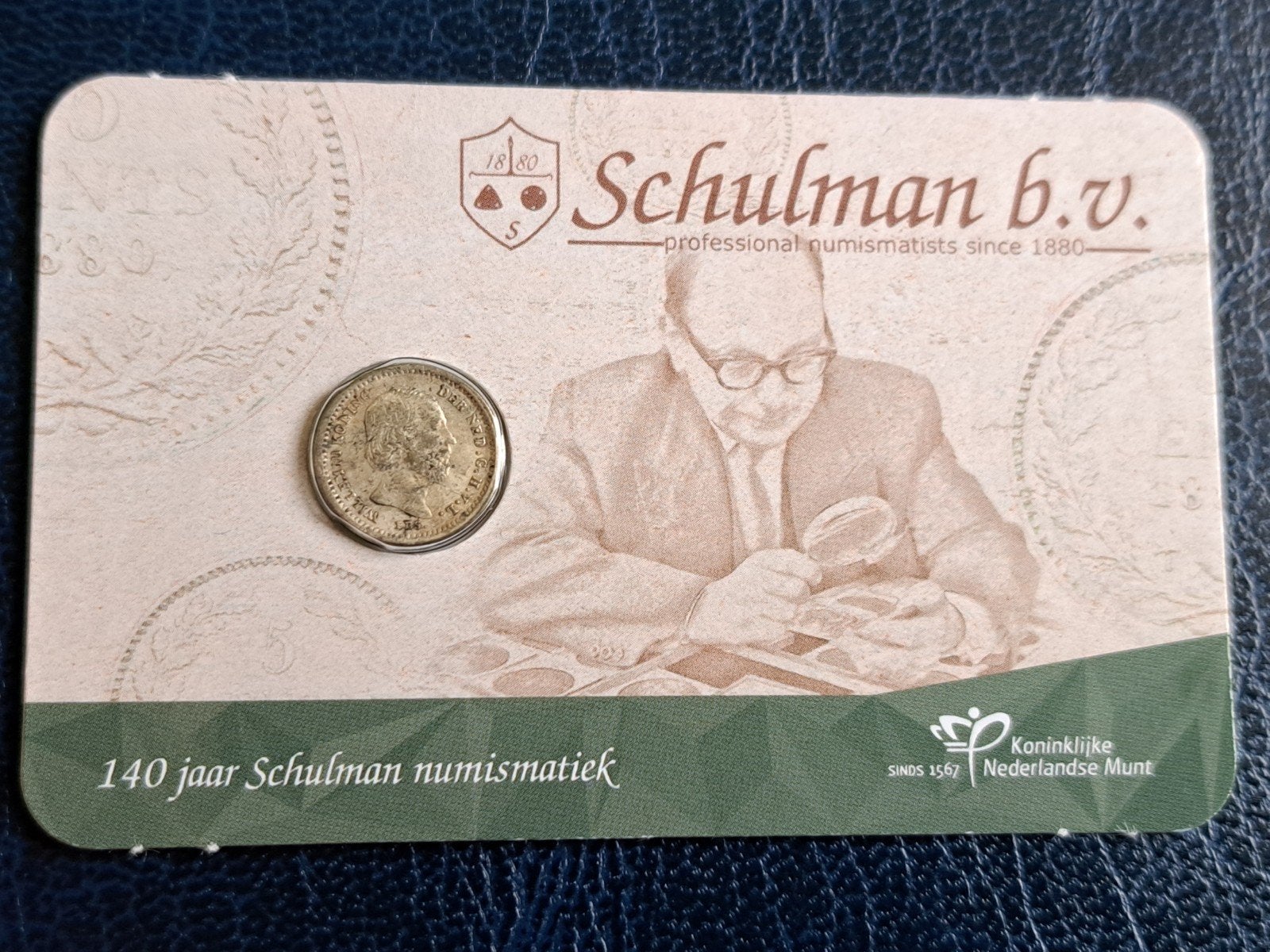 140 jaar Schulman Numismatiek coincard met 1869, Ophalen of Verzenden, Koning Willem III, 5 cent, Zilver