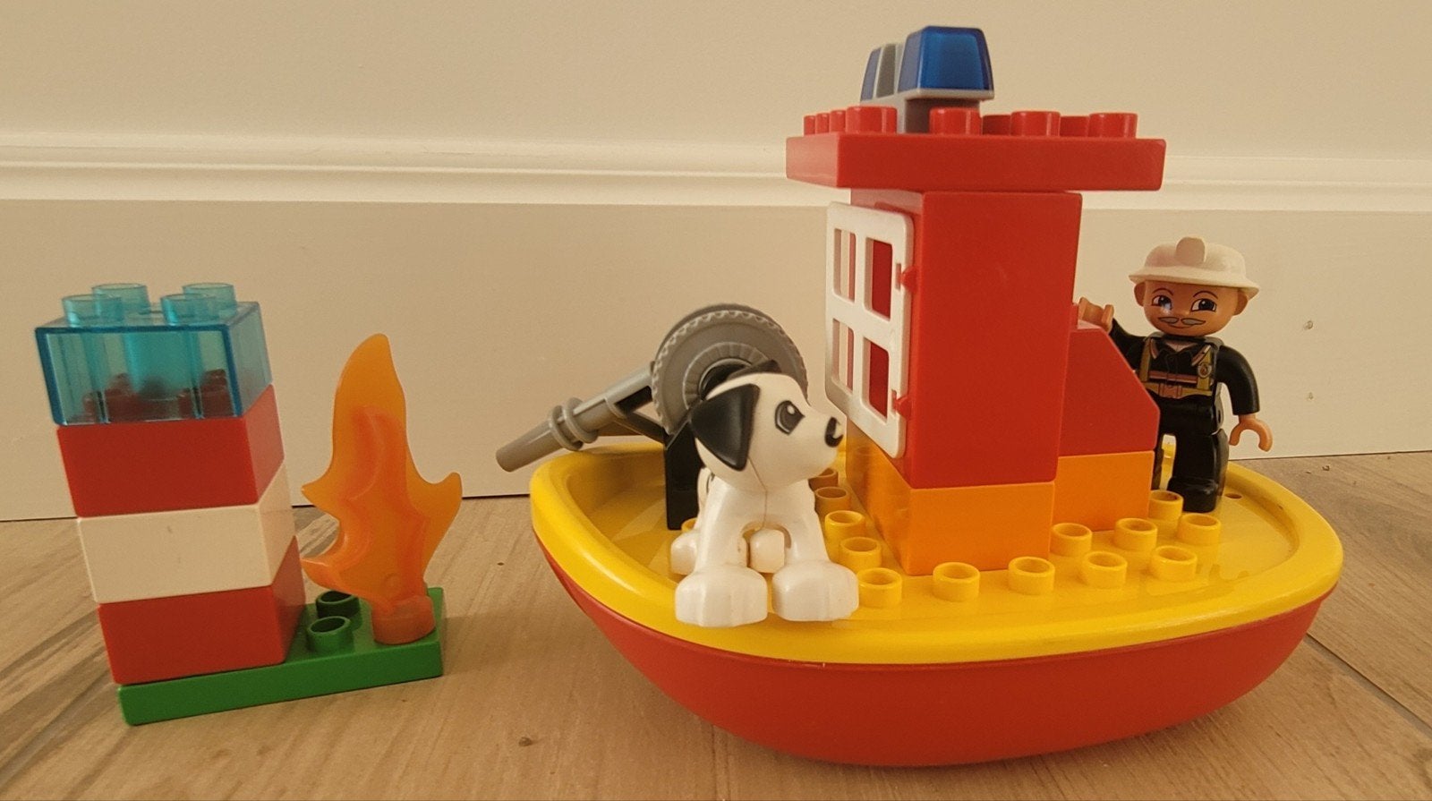 Duplo Brandweerboot 10591 compleet - Drijft echt!, Ophalen, Gebruikt, Overige thema's, Duplo