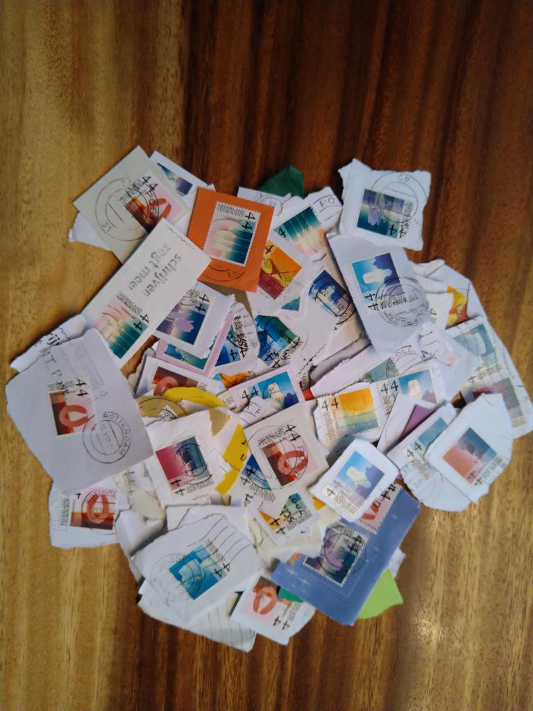 Kilowaar - kantoorpost - Ned producten - 44 ct - ca 1000 stk, Postzegels en Munten, Postzegels | Nederland, Ophalen of Verzenden