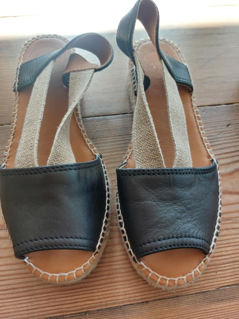 Toni pons schoenen maat 36. Nieuw!, Ophalen of Verzenden, Nieuw, Sneakers of Gympen