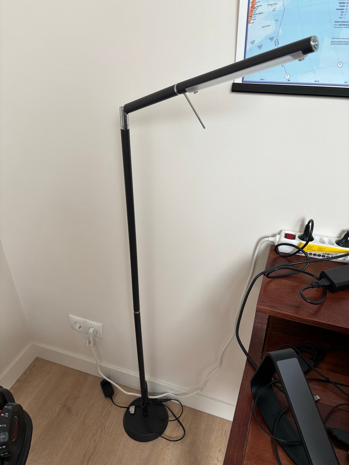 Moderne Zwarte Leeslamp - Perfect voor Thuiswerkplek, Ophalen, 100 tot 150 cm, Overige fittingen, Zo goed als nieuw