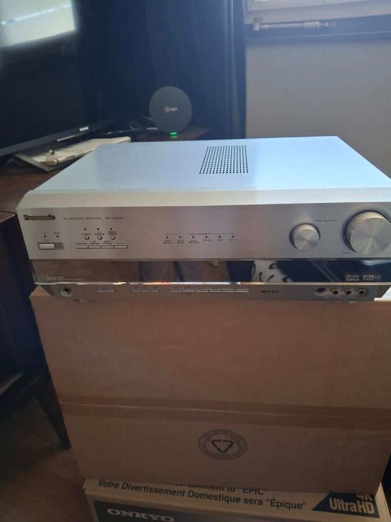 Panasonic SA-HE200 AV Control Receiver met afstandsbediening, Overige merken, Gebruikt, Ophalen of Verzenden, 120 watt of meer