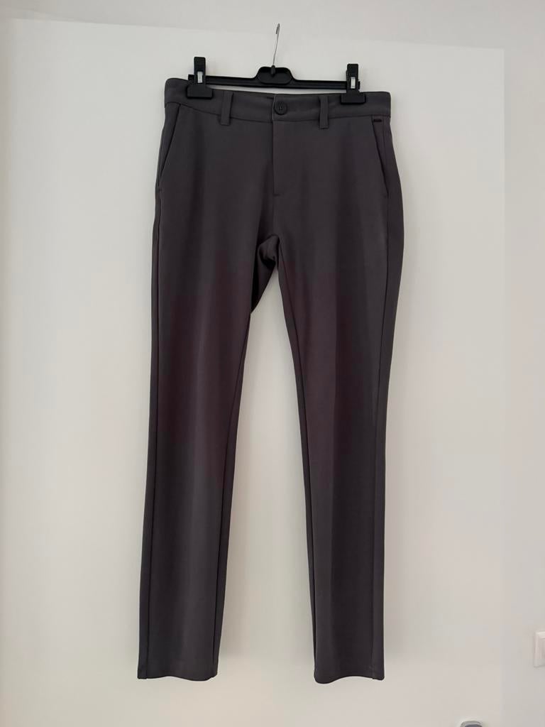 Mooie pantalon Only & Sons - W29 L32 - nieuwstaat, Kleding | Heren, Broeken en Pantalons, Ophalen of Verzenden, Zo goed als nieuw
