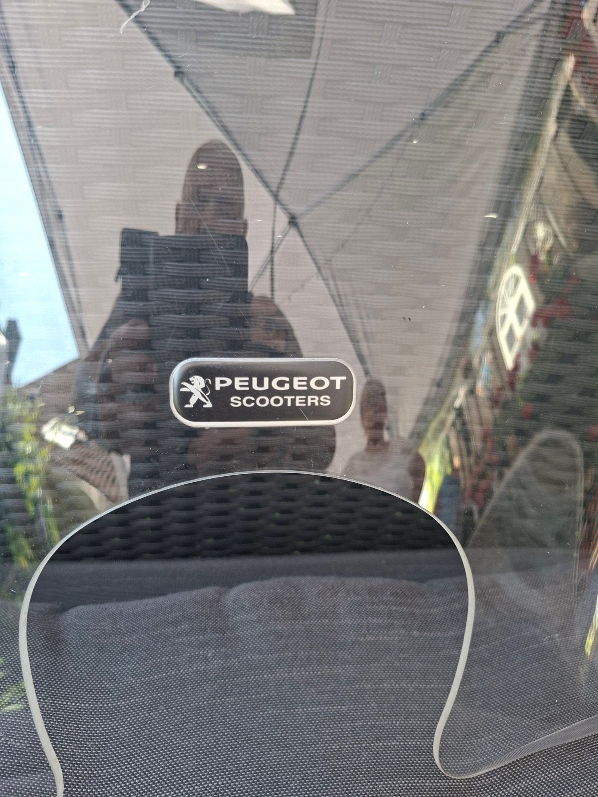 Half hoog windscherm Peugeot Django 48 cm hoog, Ophalen, Zo goed als nieuw