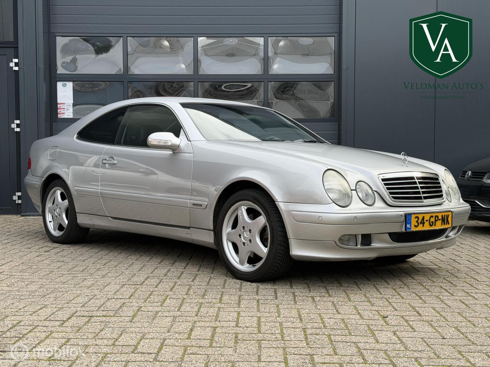 Mercedes CLK-klasse Coupé 320 Elegance | Airco | V6, Auto's, Mercedes-Benz, Automaat, 745 kg, Achterwielaandrijving, Gebruikt