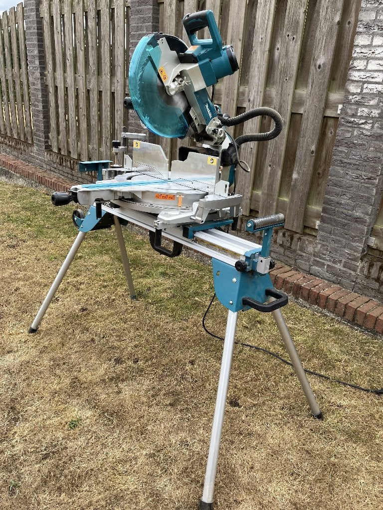 Makita LS1219L afkortzaag met onderstel, Ophalen, Gebruikt, 70 mm of meer, Makita