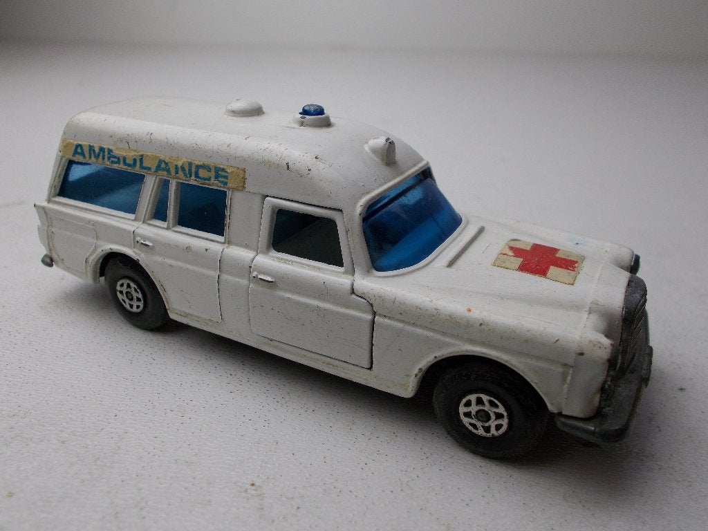 1968 Matchbox SpeedKings K-28 MERCEDES "BINZ" Ambulance (-D), Ophalen of Verzenden, Zo goed als nieuw, Auto, Matchbox