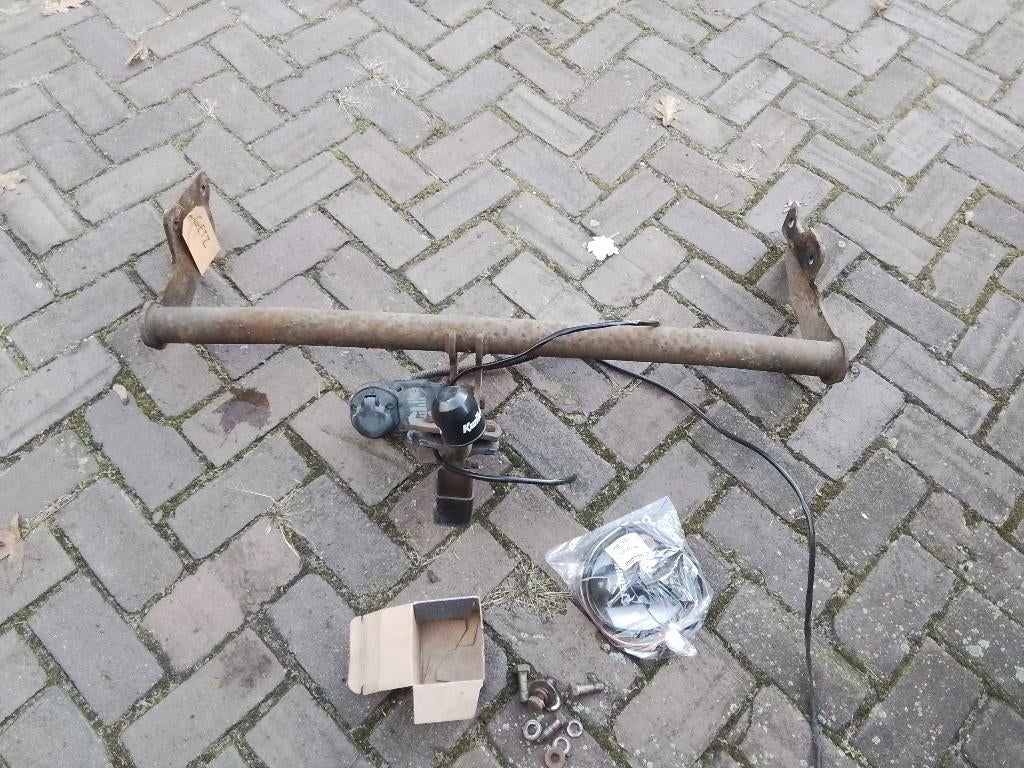 TREKHAAK HYUNDAI  GETZ  2002 TOT 2005, Auto-onderdelen, Ophalen of Verzenden, Gebruikt, Hyundai