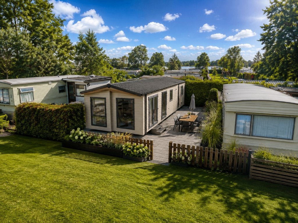 NIEUW Chalet te koop Giethoorn | Vanaf 2027 | Kavel 100m2, Caravans en Kamperen, Stacaravans, Tot en met 4