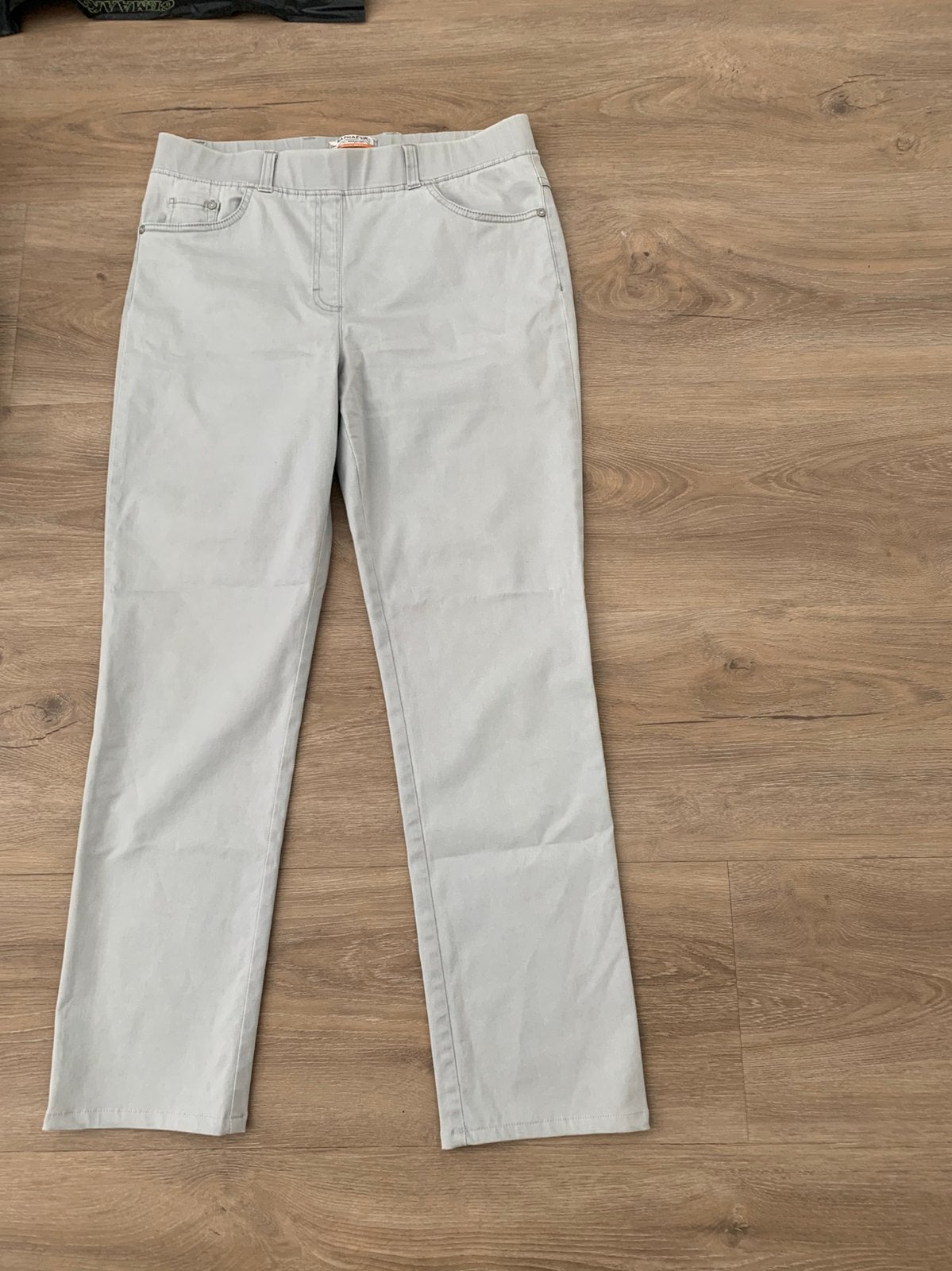 Raphaela by Brax Super Slim Lavina broek maat 38, Maat 38/40 (M), Nieuw, Ophalen of Verzenden, Grijs