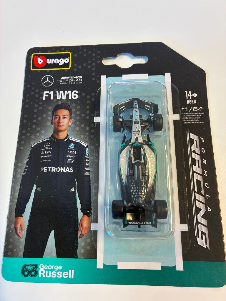 39274: Mercedes-AMG F1 W16 - George Russel - 2025 - 1:64, Auto, De Steenbok 26, 5215 ME ‘s-Hertogenbosch, Nieuw, Ophalen of Verzenden
