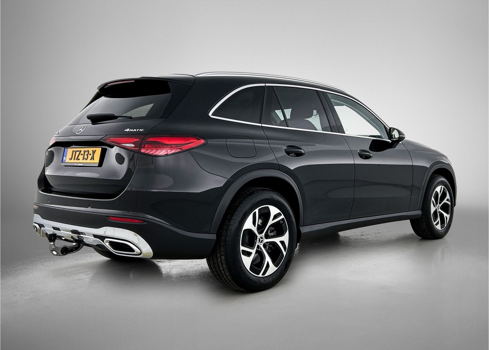 Mercedes-Benz GLC 300 e 4MATIC Plug-In Hybride | Trekhaak |, Auto's, Mercedes-Benz, Automaat, 12 maanden, Automatische klimaatregeling