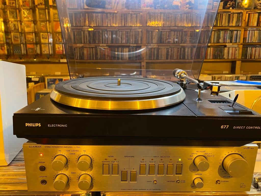 Philips 677 Platenspeler, Audio, Tv en Foto, Platenspelers, Philips, -, -, Ophalen of Verzenden
