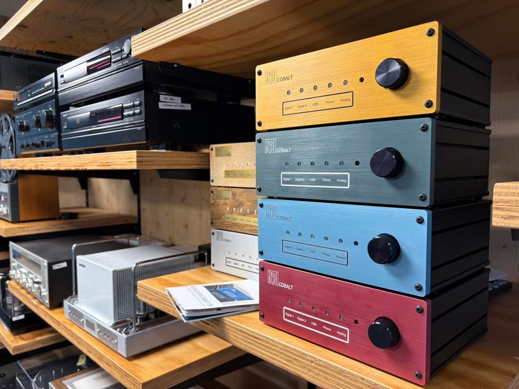 True-Blue Box COBALT DA  1250 euro per stuk!! (laatste 2), Overige merken, Nieuw, Ophalen of Verzenden, 60 tot 120 watt
