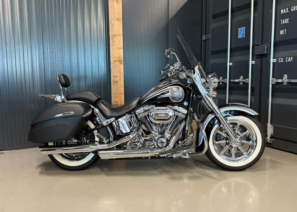 HARLEY-DAVIDSON SOFTAIL DELUXE FLSTNSE CVO (bj 2015), HARLEY-DAVIDSON, Chopper, Bedrijf, Onbekend