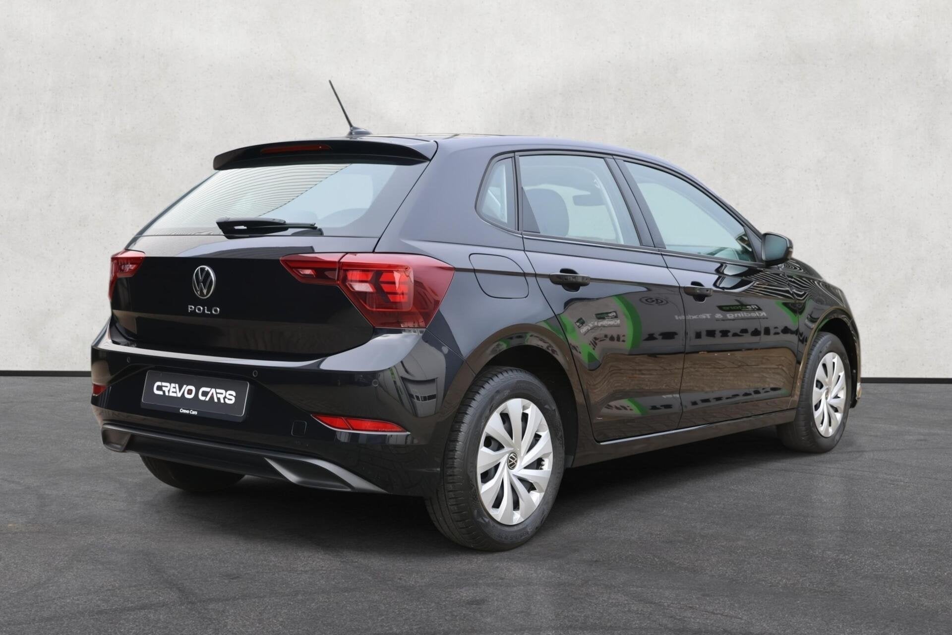 Volkswagen Polo 1.0 TSI Life | Apple Carplay | ACC | LED |, Voorwielaandrijving, Stof, Zwart, 95 pk