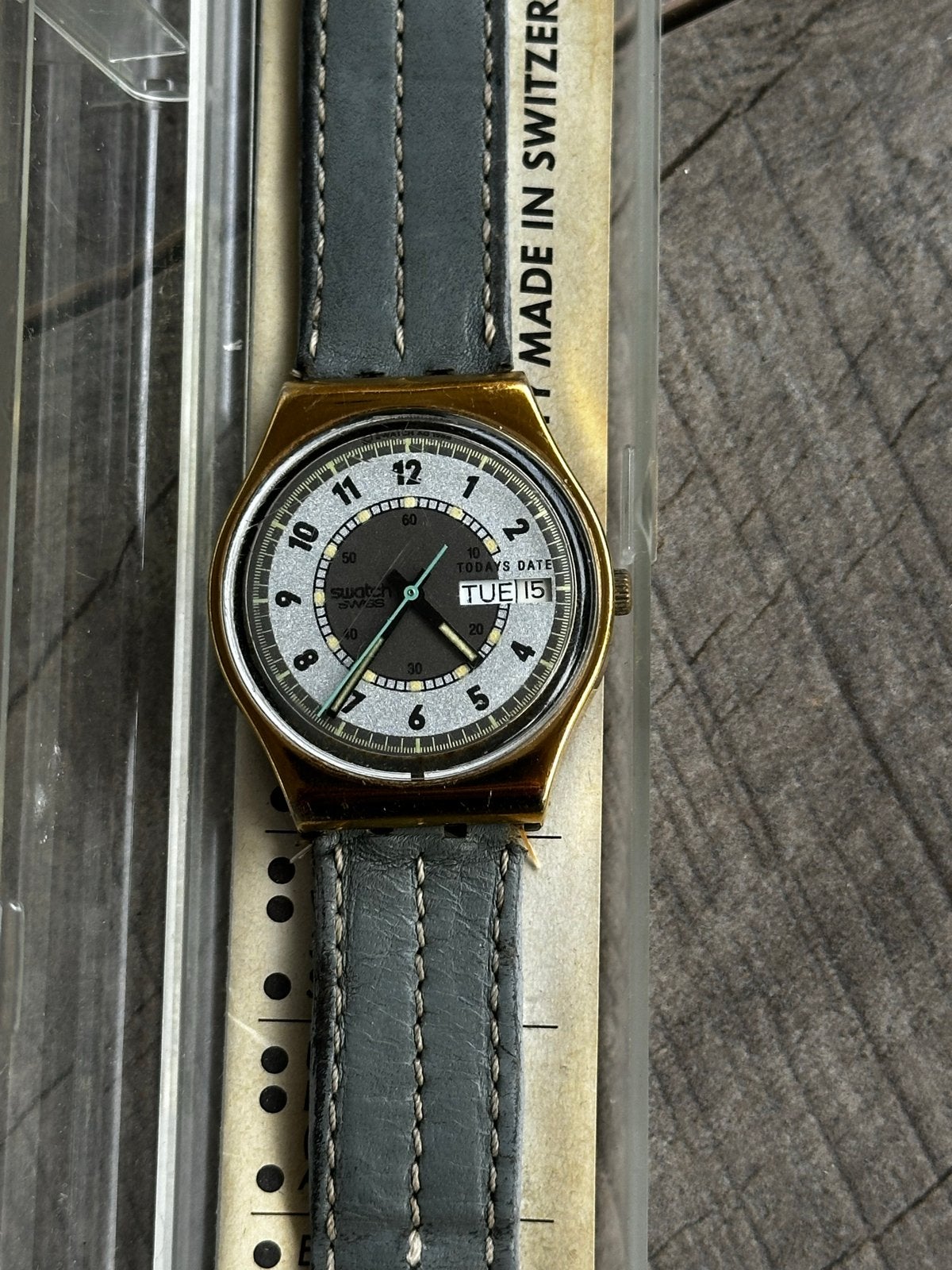 Vintage Swatch Polshorloge met Leren Bandje, Overige materialen, Polshorloge, Swatch, Ophalen of Verzenden