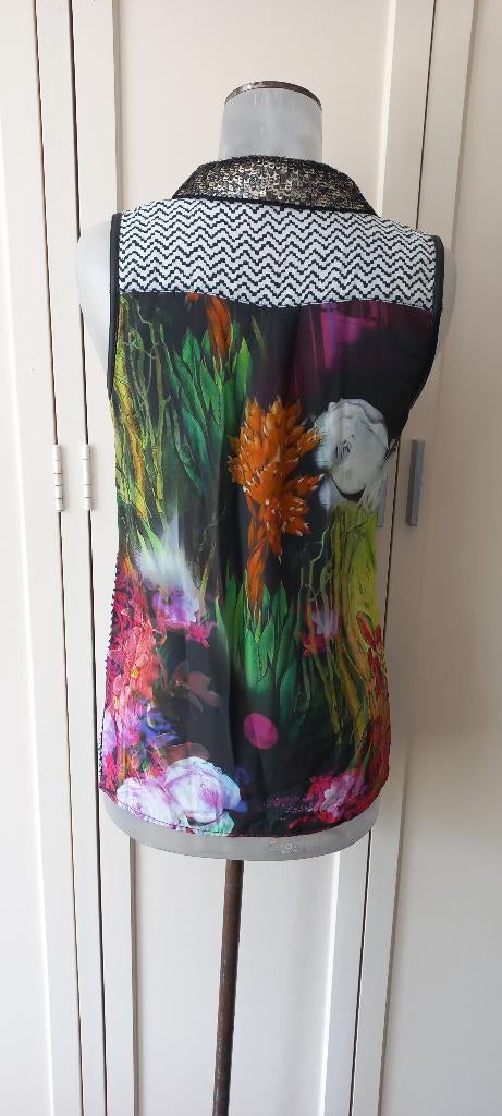 Margittes blouse maat S zgan, Overige kleuren, Margittes, Ophalen of Verzenden, Zo goed als nieuw