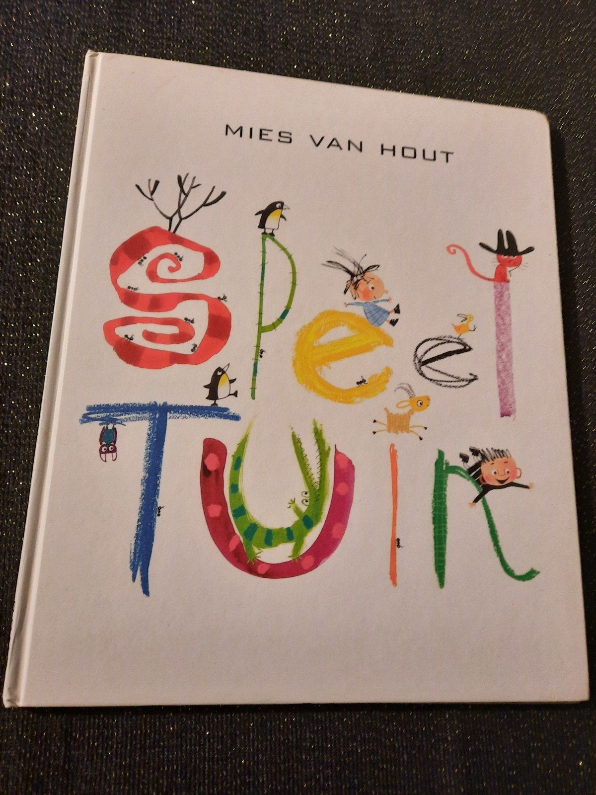 Speeltuin - Hardcover Prentenboek van Mies van Hout, Ophalen of Verzenden