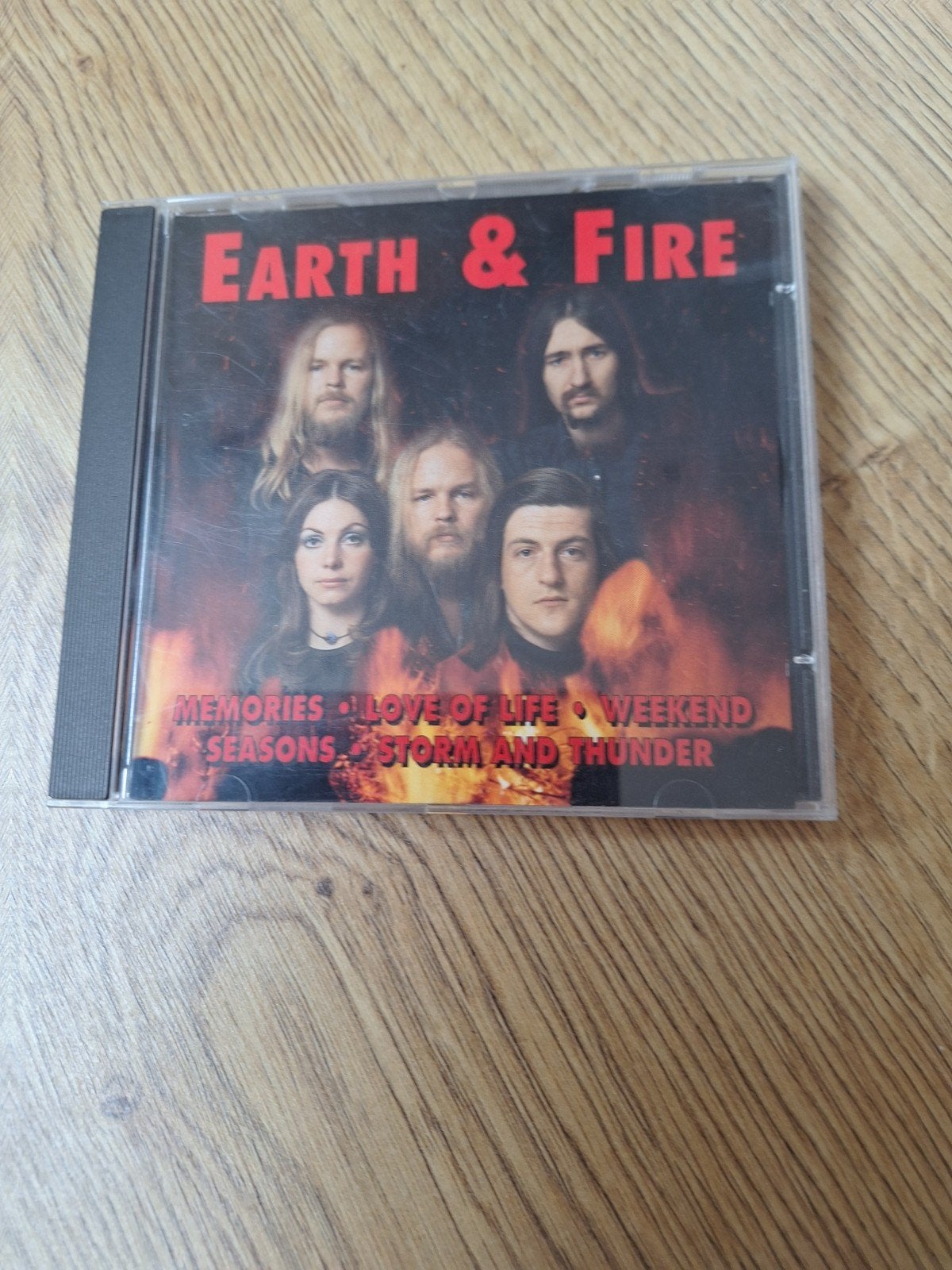 Earth & Fire CD - Memories, Love of Life, Weekend, Ophalen of Verzenden, Gebruikt, Pop, Verzamelalbum