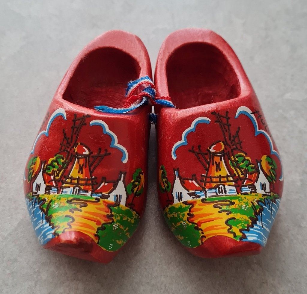 Mooie beschilderde houten klompjes - 11 x 5 cm, Antiek en Kunst, Curiosa en Brocante, Ophalen of Verzenden